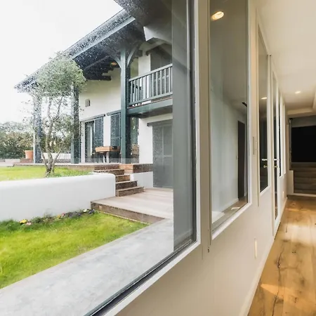 House Keyweek Design Swimming Pool Near *
