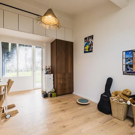 别墅 House Keyweek Design Swimming Pool Near 比达尔